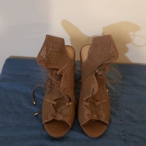 Pewter "Wicker" Ankle Booties (sz 11)